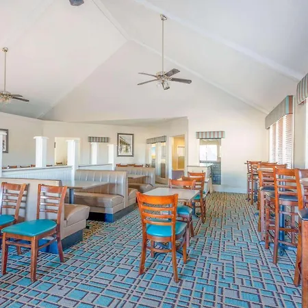 Days Inn By Wyndham Wilmington / University-3